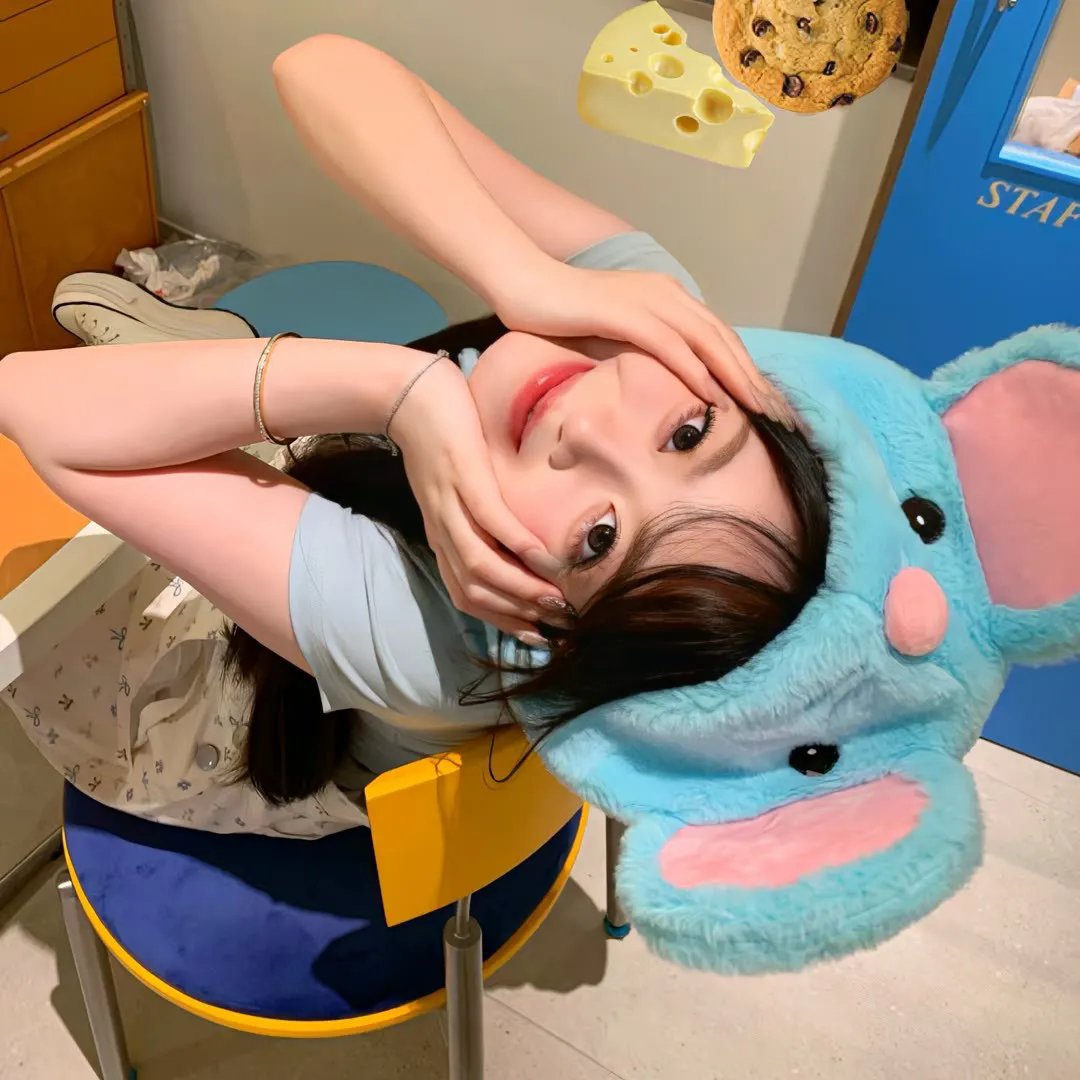 怪物少女妮莫娜